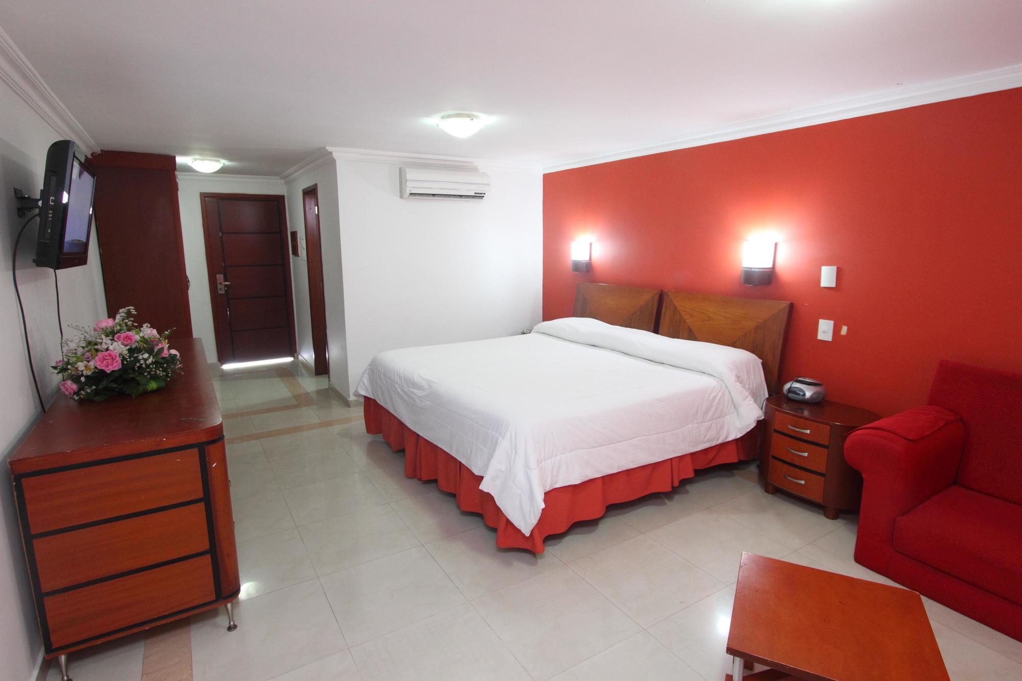 Charthon Inn Баранкила Екстериор снимка