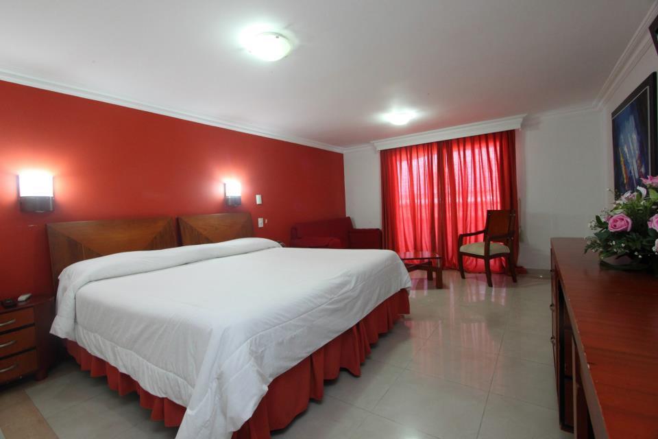 Charthon Inn Баранкила Екстериор снимка